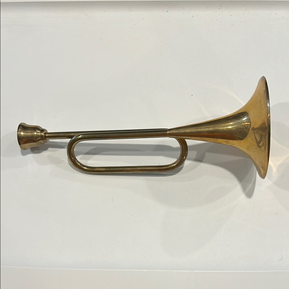 Vintage Retro Classic Brass Bugle Horn Decorative Candle Holder